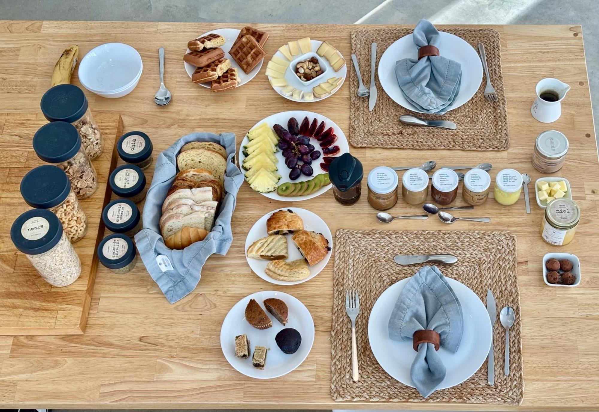 Le Camp Cache Shefford Bed and Breakfast Εξωτερικό φωτογραφία