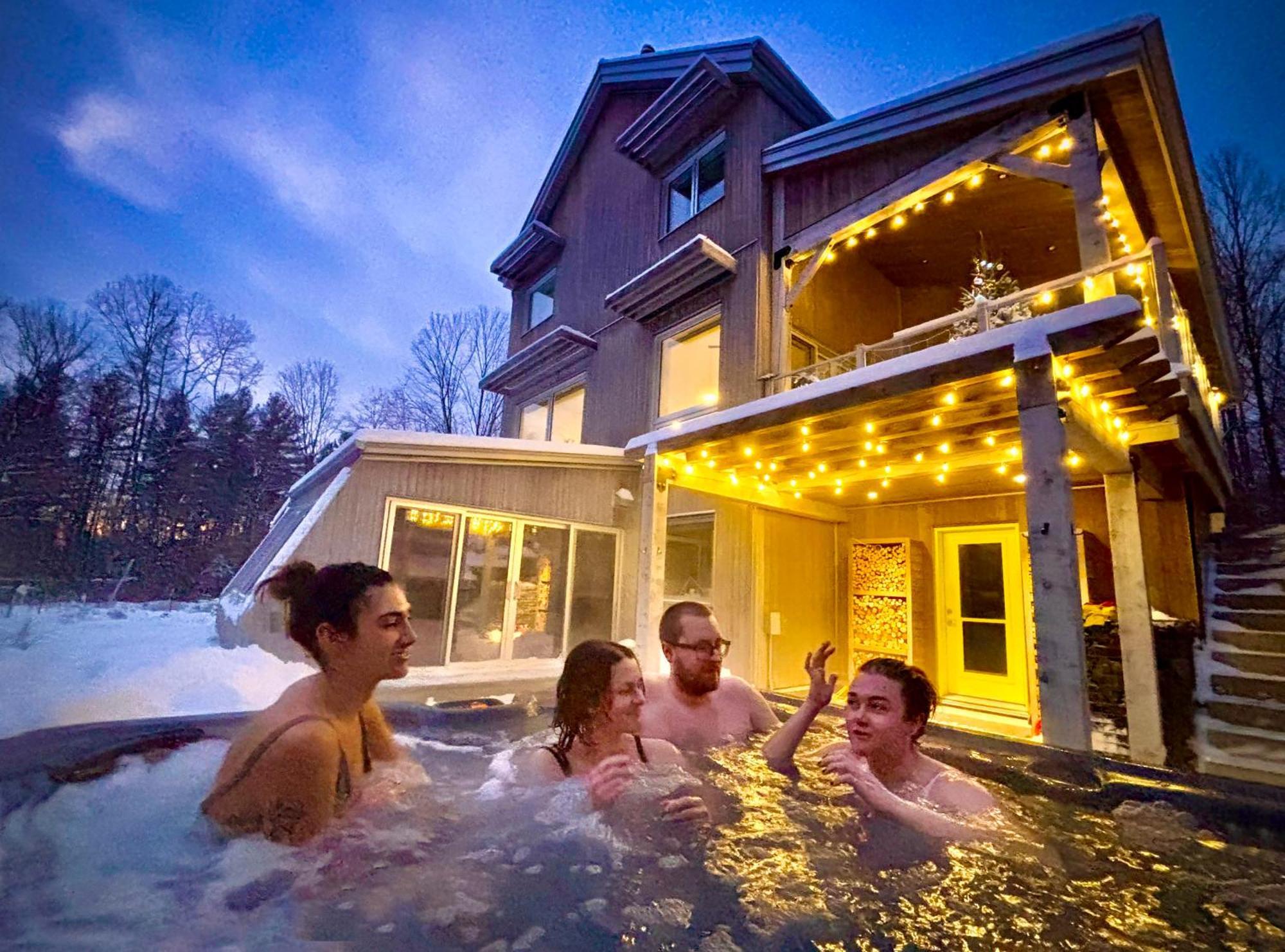 Le Camp Cache Shefford Bed and Breakfast Εξωτερικό φωτογραφία
